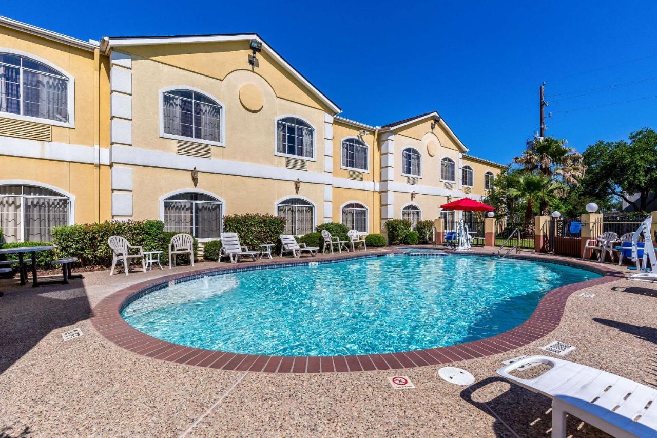 Quality Suites North Houston - Spring Westfield Kültér fotó